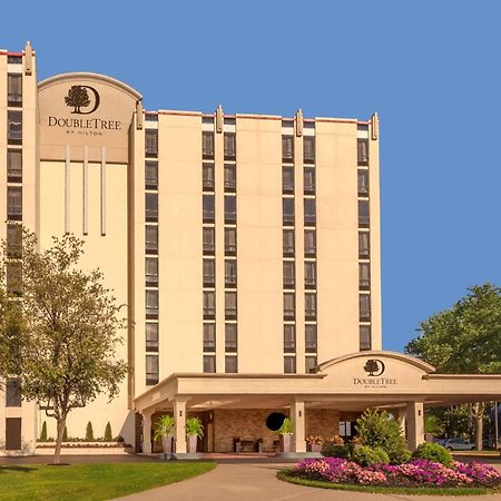 Hotel Doubletree By Hilton Philadelphia Airport Extérieur photo