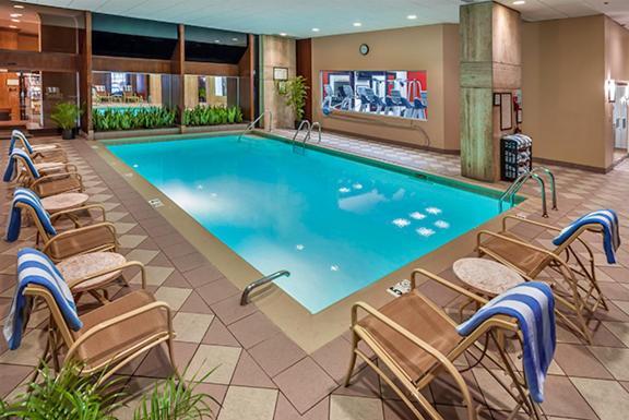 Hotel Doubletree By Hilton Philadelphia Airport Extérieur photo